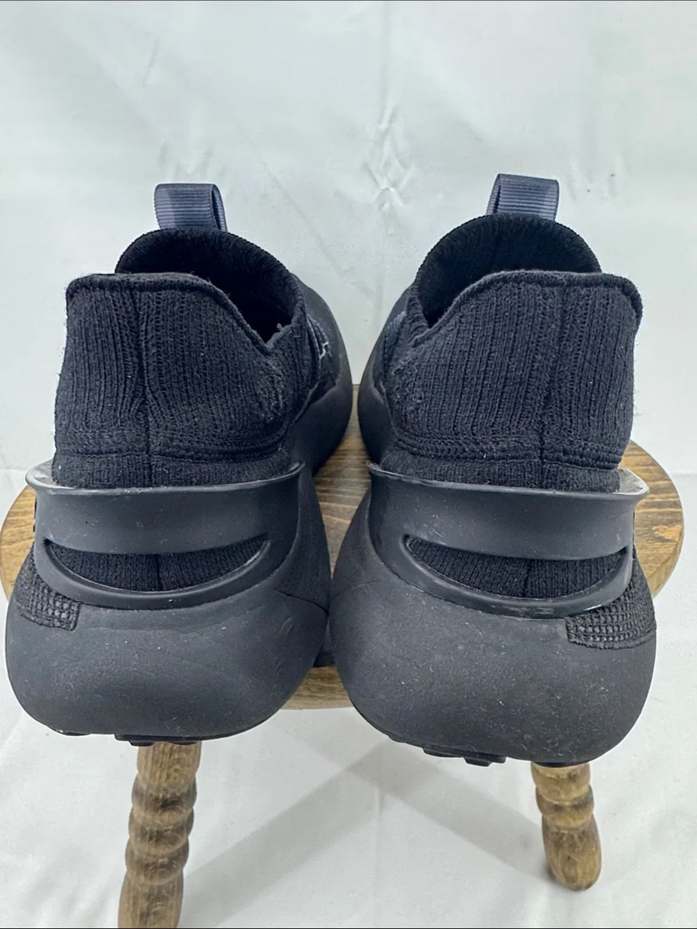 Under Armour Mens HOVR Phantom 3 ALL Black Slip-On Knit Sneakers, M 9.5. W 11